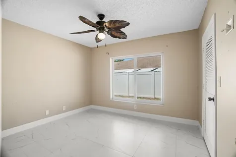 100 Sw 15th Court Boca Raton FL 33486
