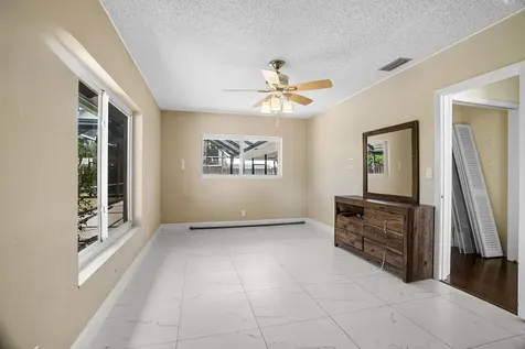 100 Sw 15th Court Boca Raton FL 33486