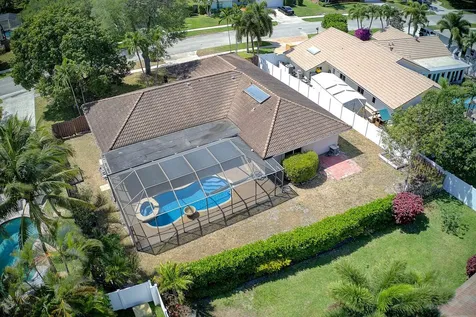 100 Sw 15th Court Boca Raton FL 33486