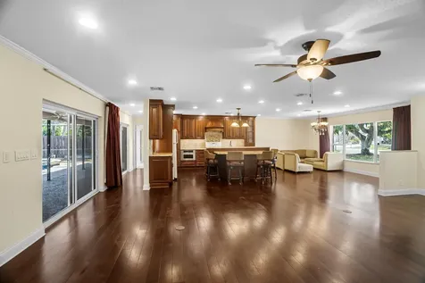 100 Sw 15th Court Boca Raton FL 33486