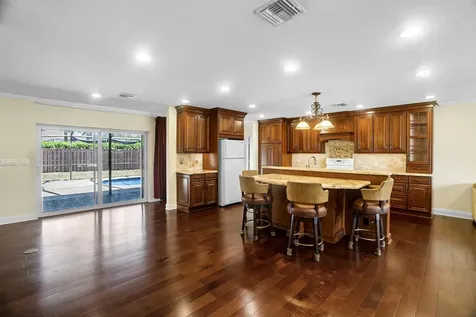 100 Sw 15th Court Boca Raton FL 33486
