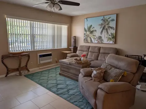 190 Easthampton H West Palm Beach FL 33417