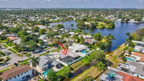 981 Sw 8th Street Boca Raton FL 33486