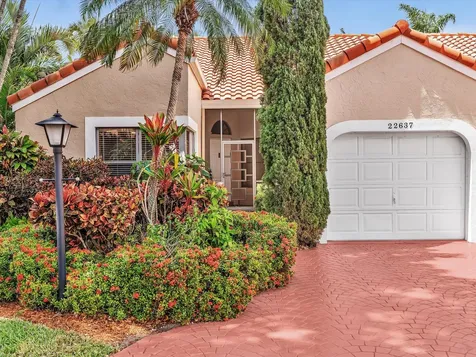 22637 Meridiana Drive Boca Raton FL 33433