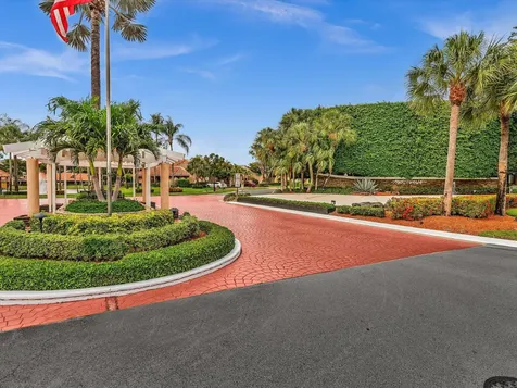 22637 Meridiana Drive Boca Raton FL 33433