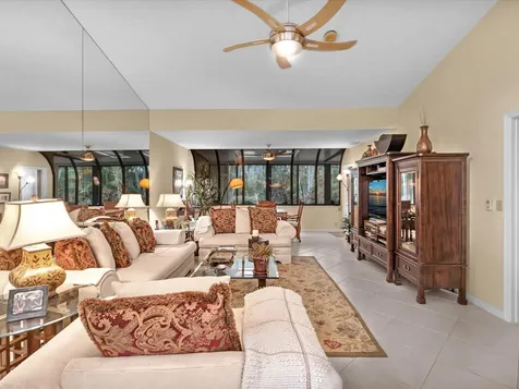 22637 Meridiana Drive Boca Raton FL 33433