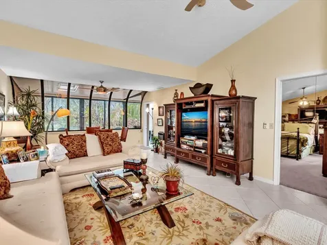 22637 Meridiana Drive Boca Raton FL 33433
