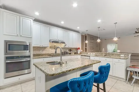 6102 Nw Painted Bunting Court Port Saint Lucie FL 34986