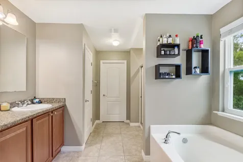 6102 Nw Painted Bunting Court Port Saint Lucie FL 34986