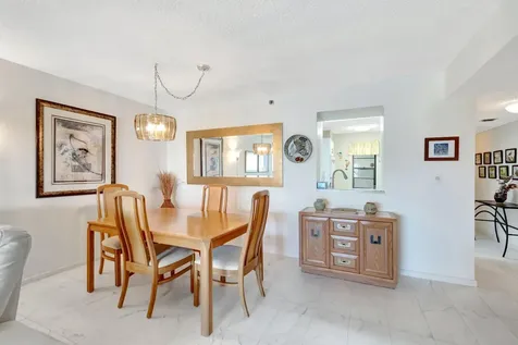 14425 Strathmore Lane Delray Beach FL 33446