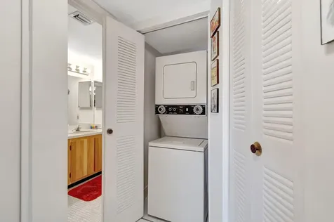 14425 Strathmore Lane Delray Beach FL 33446