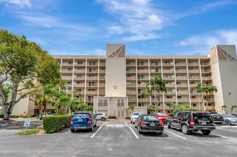 14425 Strathmore Lane Delray Beach FL 33446