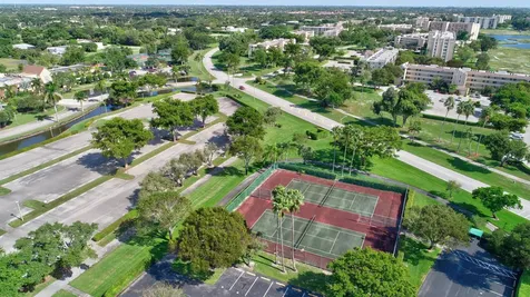 14425 Strathmore Lane Delray Beach FL 33446