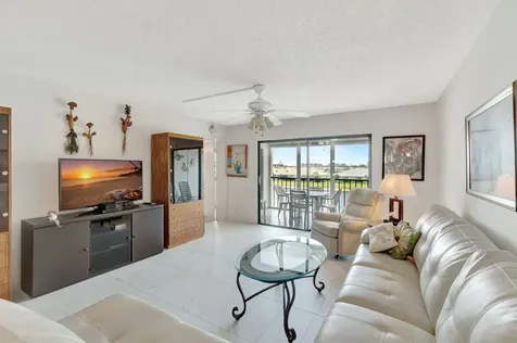 14425 Strathmore Lane Delray Beach FL 33446