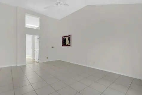 8013 Travlers Tree Drive Boca Raton FL 33433