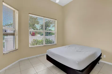 8013 Travlers Tree Drive Boca Raton FL 33433