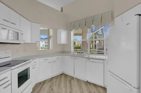 8013 Travlers Tree Drive Boca Raton FL 33433