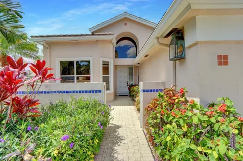 8013 Travlers Tree Drive Boca Raton FL 33433