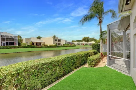 8013 Travlers Tree Drive Boca Raton FL 33433