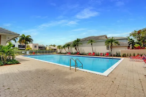 8013 Travlers Tree Drive Boca Raton FL 33433
