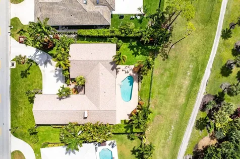 477 Glenbrook Drive Atlantis FL 33462