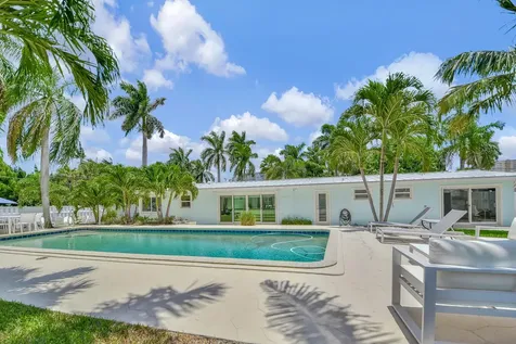 2780 Ne 5th Street Pompano Beach FL 33062