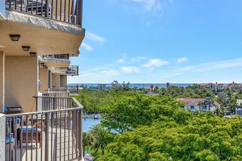 859 Jeffery Street Boca Raton FL 33487