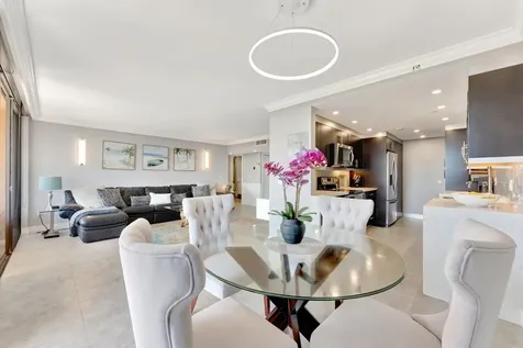 859 Jeffery Street Boca Raton FL 33487