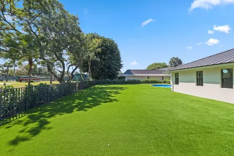 1976 Nw 29th Road Boca Raton FL 33431