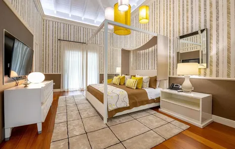 6 Rio Arriba Casa de Campo DR 22000