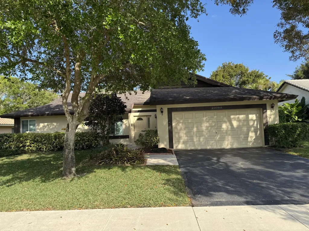 21068 Shady Vista Lane Boca Raton FL 33428