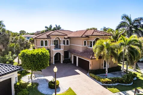 17942 Monte Vista Drive Boca Raton FL 33496