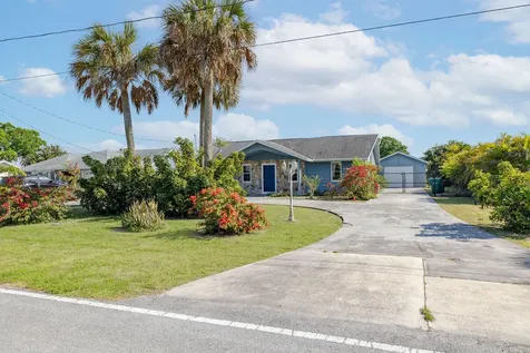2360 Se 27th Street Okeechobee FL 34974
