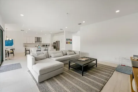 17496 Sparkling River Road Boca Raton FL 33496
