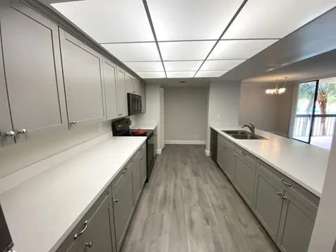 450 Egret Circle Delray Beach FL 33444