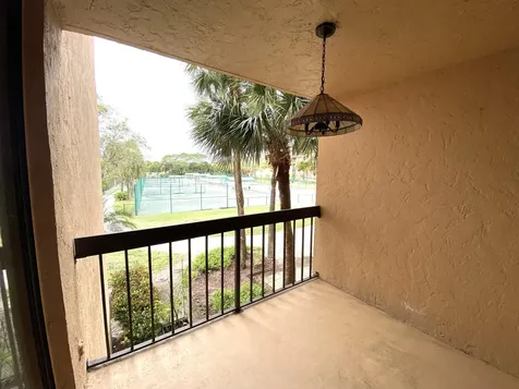 450 Egret Circle Delray Beach FL 33444