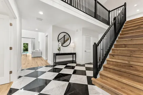915 Parkside Circle Boca Raton FL 33486