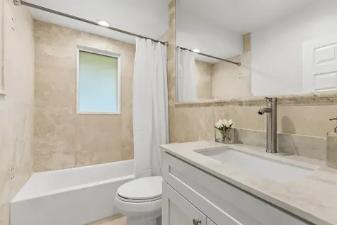 915 Parkside Circle Boca Raton FL 33486