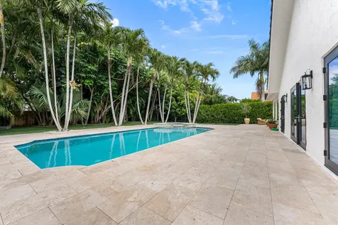 915 Parkside Circle Boca Raton FL 33486