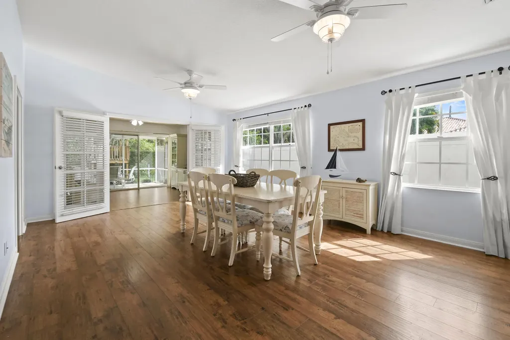 2853 White Trout Lane West Palm Beach FL 33411