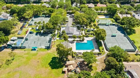 2885 Banyan Boulevard Circle Boca Raton FL 33431
