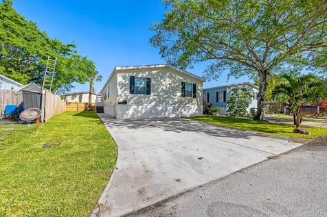 10503 Marina Way Boca Raton FL 33428