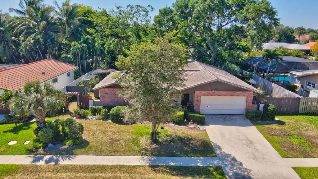 1492 Sw 14th Street Boca Raton FL 33486