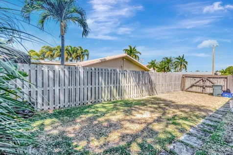 1492 Sw 14th Street Boca Raton FL 33486