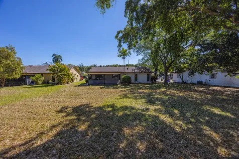 18085 102nd Way Boca Raton FL 33498