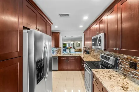 9 Stratford Drive Boynton Beach FL 33436