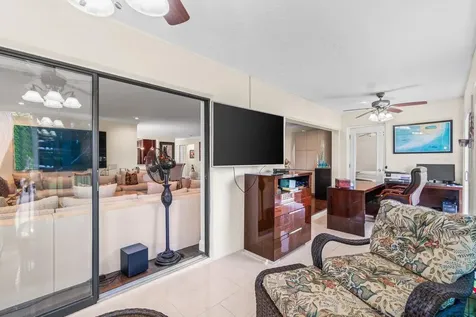 9 Stratford Drive Boynton Beach FL 33436