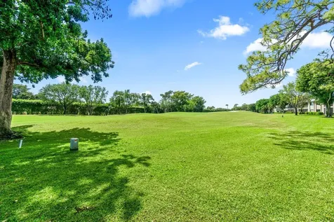 9 Stratford Drive Boynton Beach FL 33436