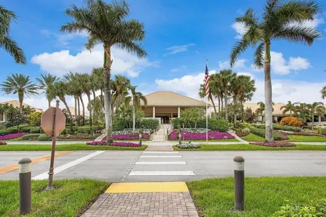 9 Stratford Drive Boynton Beach FL 33436