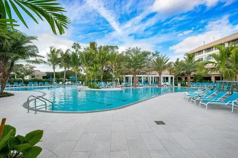 9 Stratford Drive Boynton Beach FL 33436